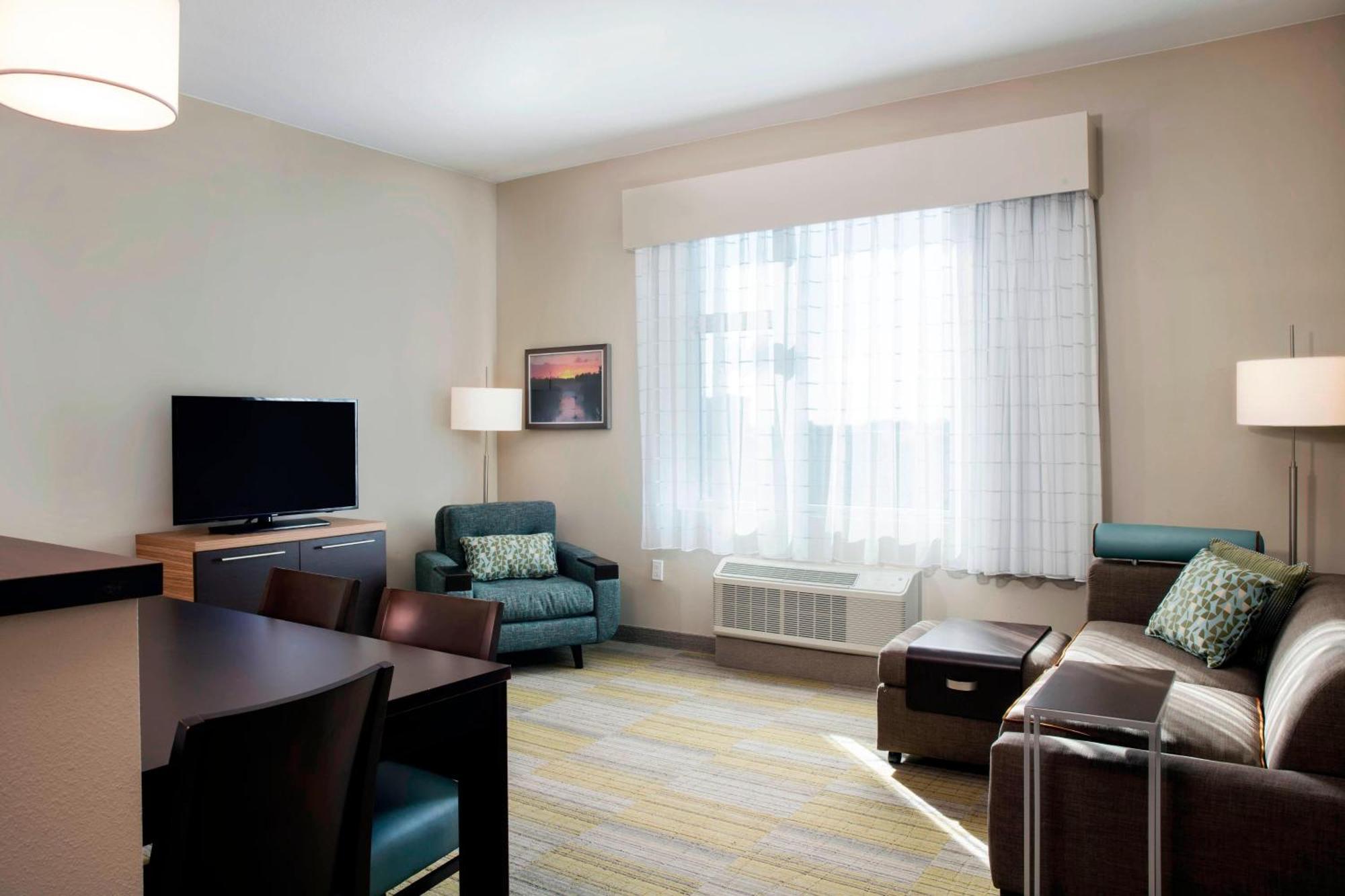 Towneplace Suites By Marriott Miami Homestead Bagian luar foto