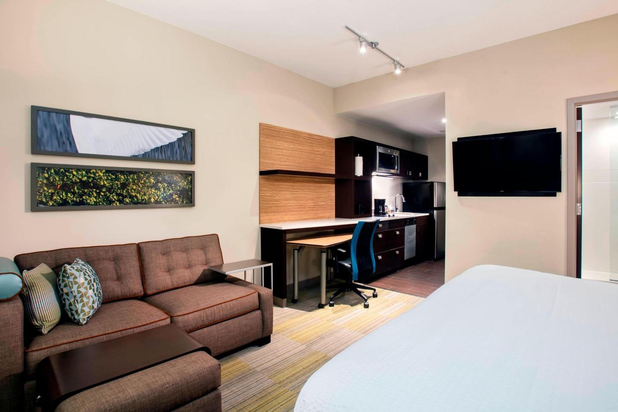 Towneplace Suites By Marriott Miami Homestead Bagian luar foto