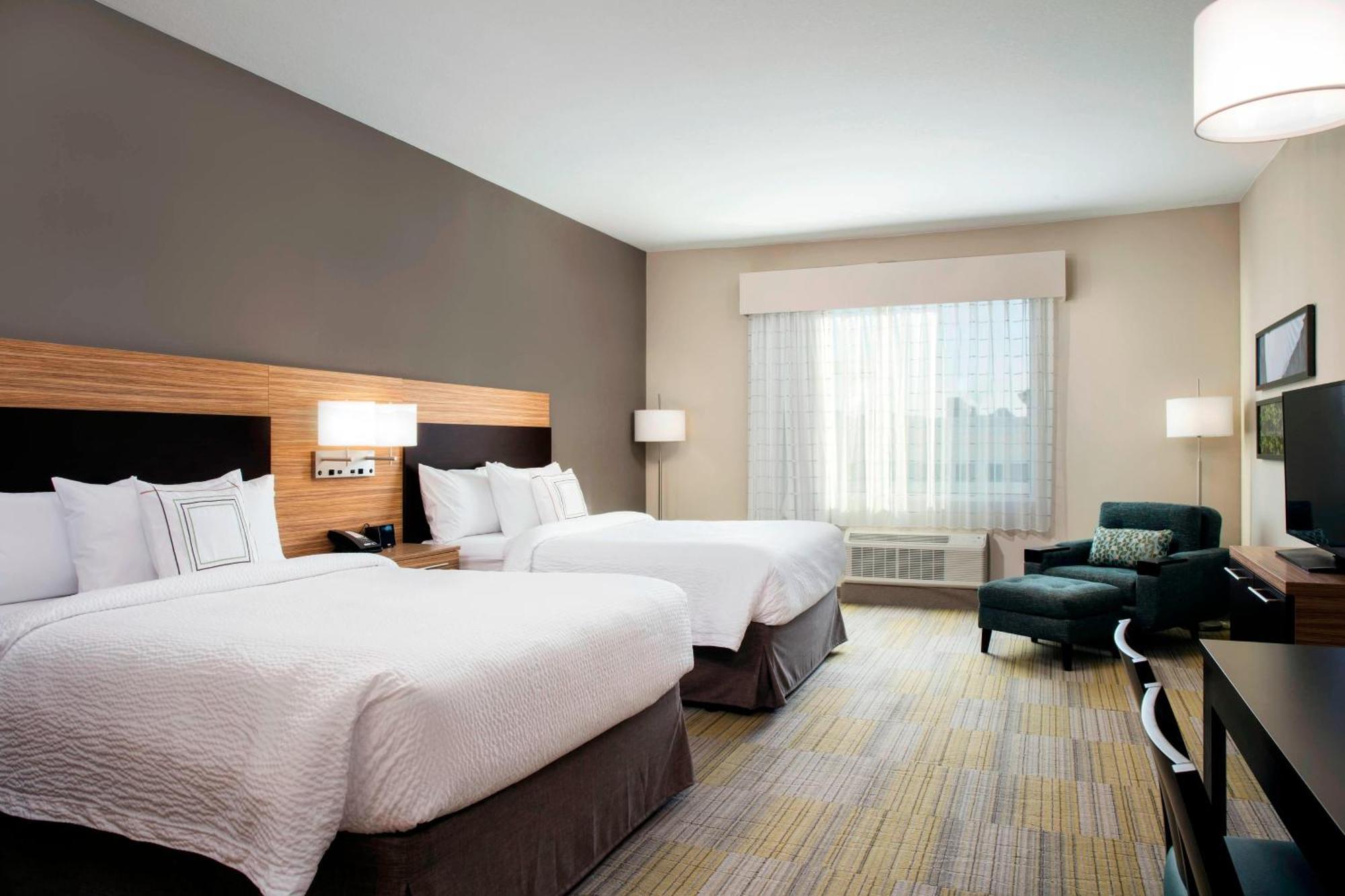 Towneplace Suites By Marriott Miami Homestead Bagian luar foto